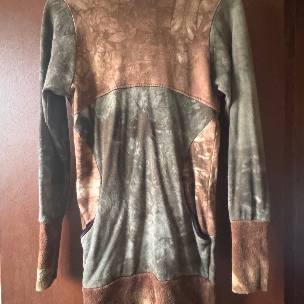 Brown and Green Tie-Dye Long Sleeve Top